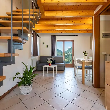 In Tremosine/gardasee 22254 Apartment *